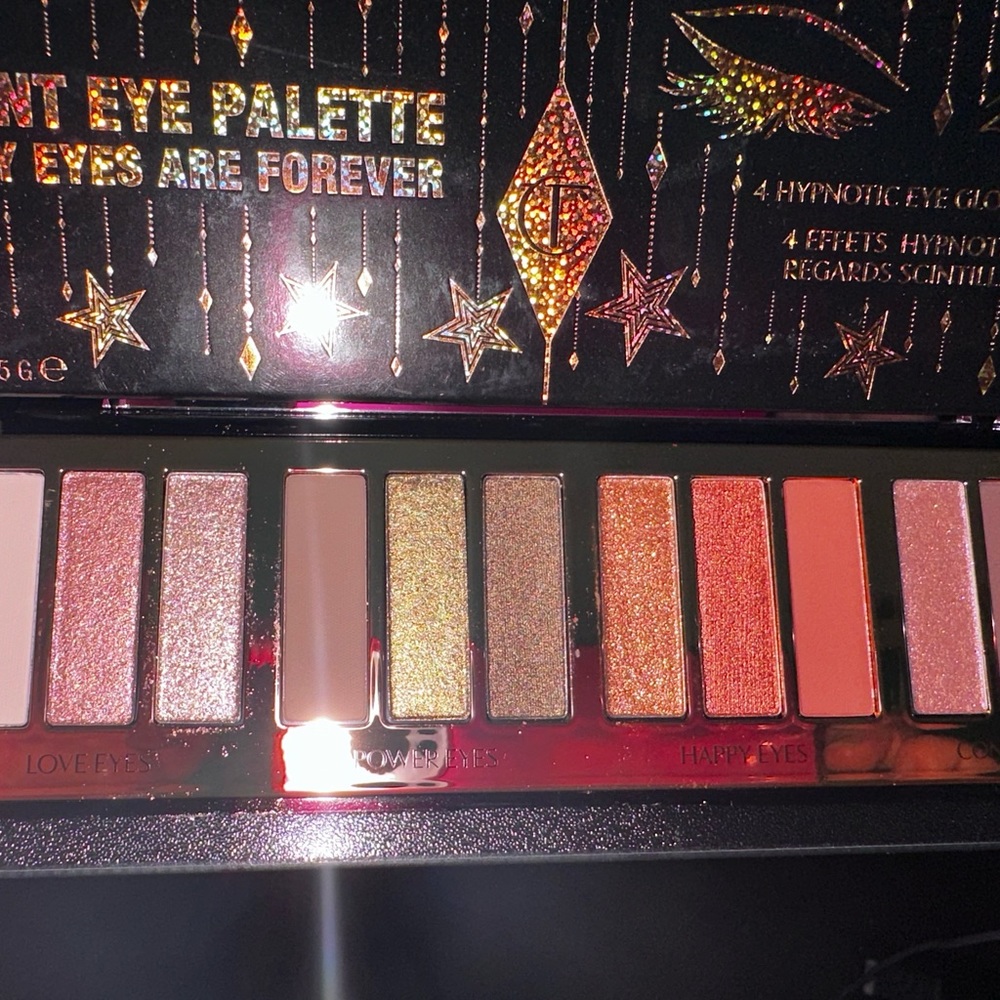 Charlotte Tilbury Smokey Eyes Are Forever Eyeshadow Palette